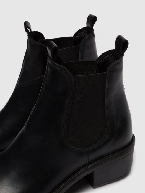 tapete preto L02L255 botins chelsea meme030 Fly London mulheres