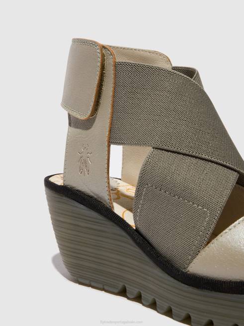 prata L02L477 sandálias cruzadas yuba385 Fly London mulheres